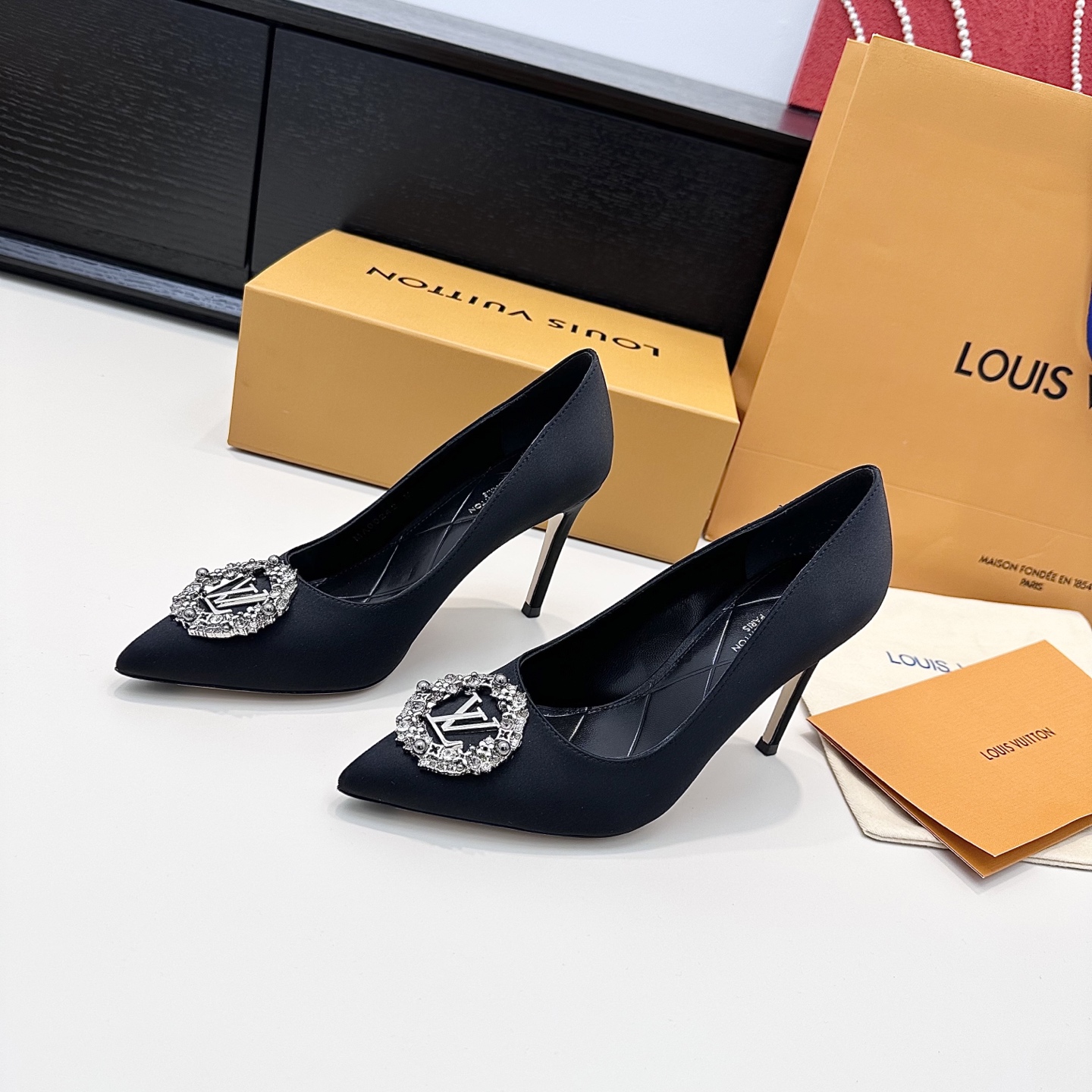 Women's high heels